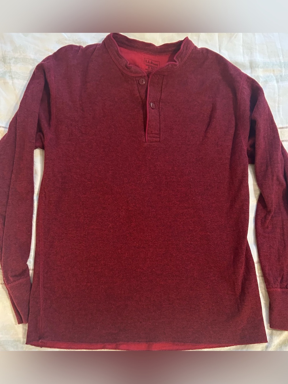 L.L. Bean EUC Men’s Wool and Cotton Blend Long-Sleeve Henley Burgundy M
